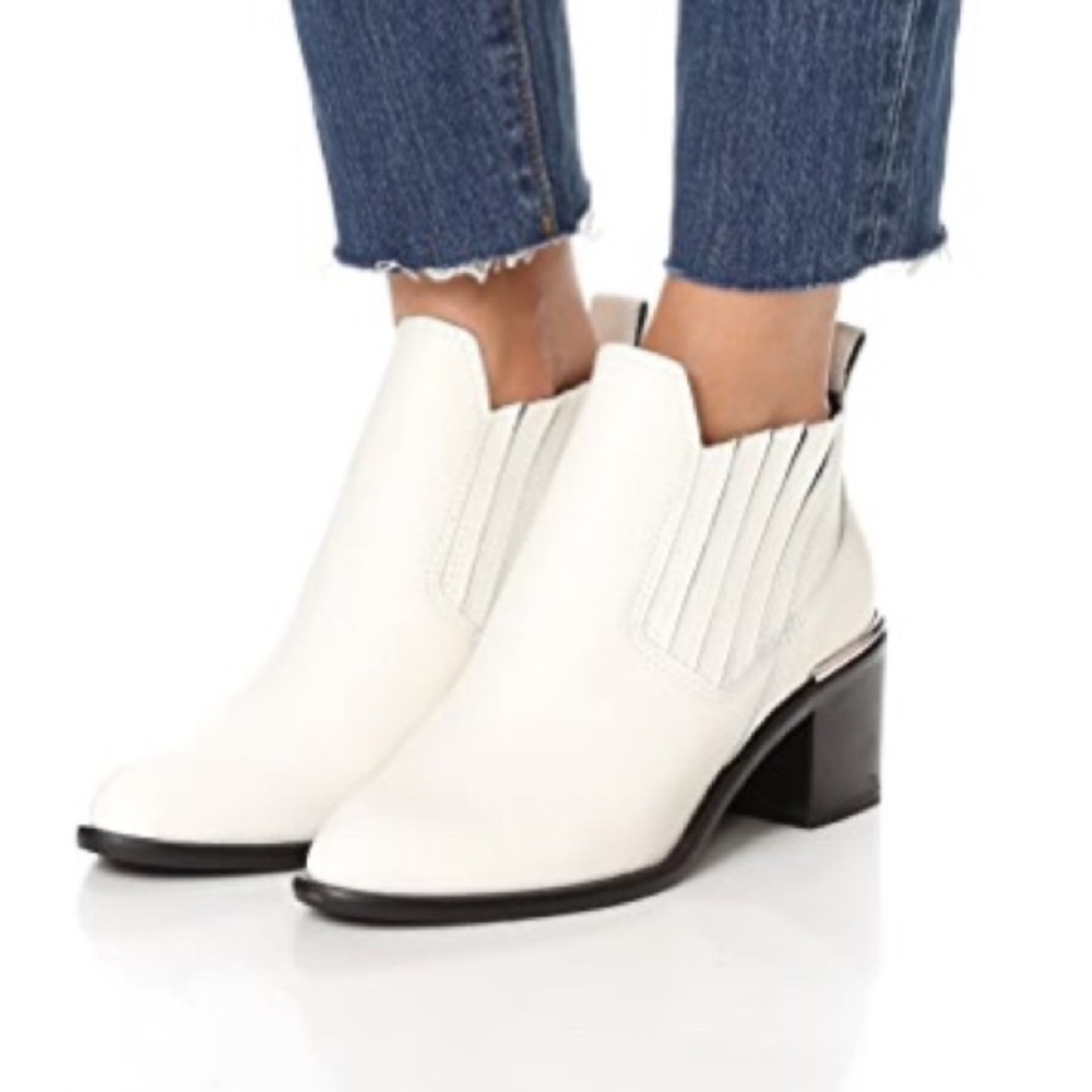 Percy Dolce Vita White Booties